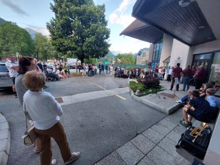 POD LIPO NA PREDVEČER DNEVA DRŽAVNOSTI 11